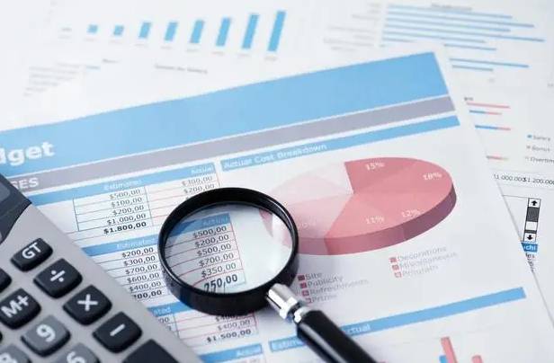  Alibaba Sees $40 Billion Quarterly Revenue Surge